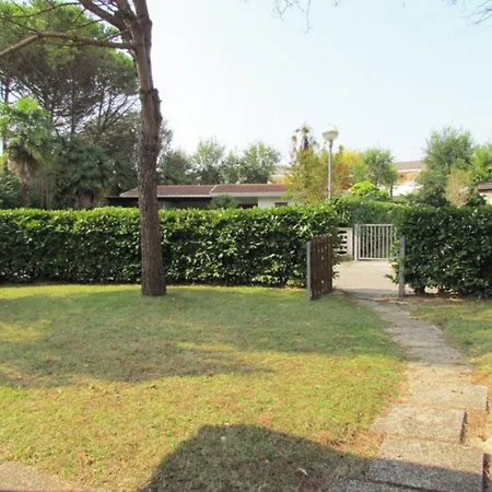 Cozy Up In Our Villa-beahost